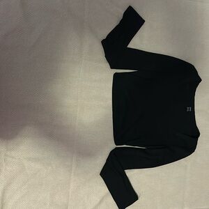 Black cropped long sleeve top